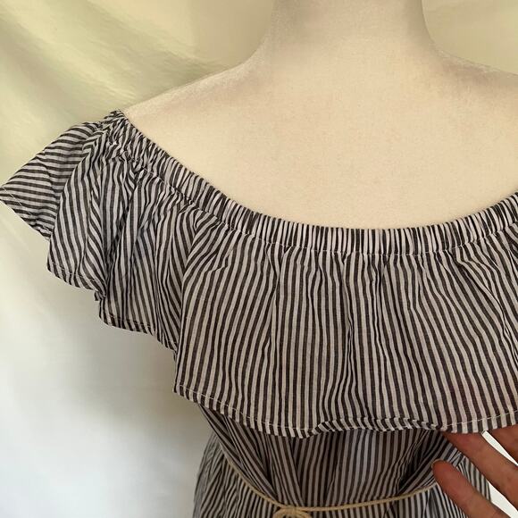 You and I Off Shoulder Dress Womens Sz L Blue Stripe Ruffle Tassel Cottage Core - Picture 3 of 11